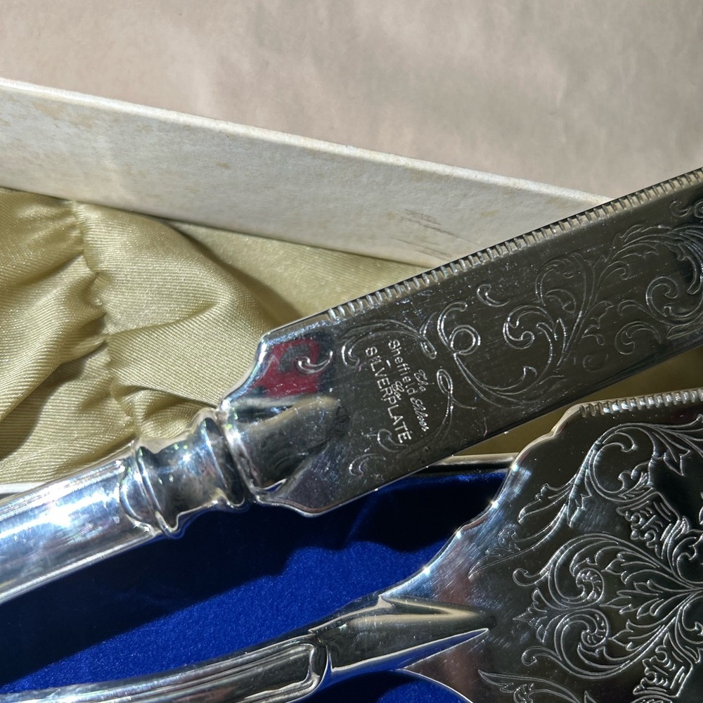 Sheffield Silver Co. Kings Pattern Cake Lasagna Spatula Server&cake knife set - Picture 9 of 10